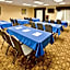 Holiday Inn Express and Suites Wichita Airport By IHG