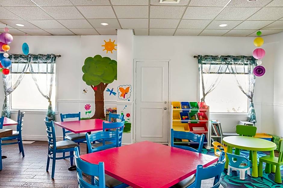 Days Inn by Wyndham Berthierville