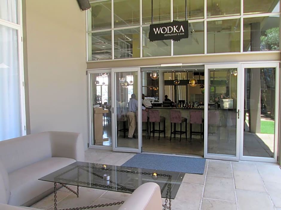 Waterfront Hotel by MISTY BLUE HOTELS