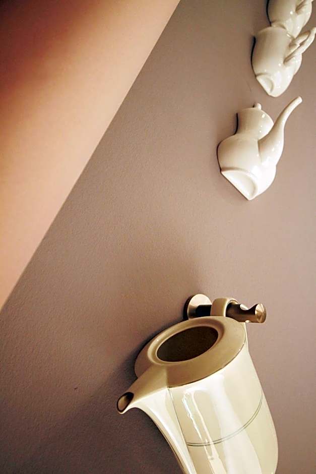 Saint SHERMIN bed breakfast & champagne