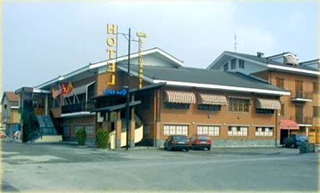 Hotel Quo Vadis