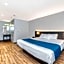 Studio 6 Suites Stockton, CA Waterfront