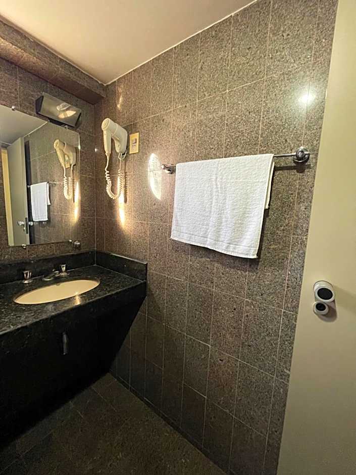 Royal Service - Tambaú - ap 111