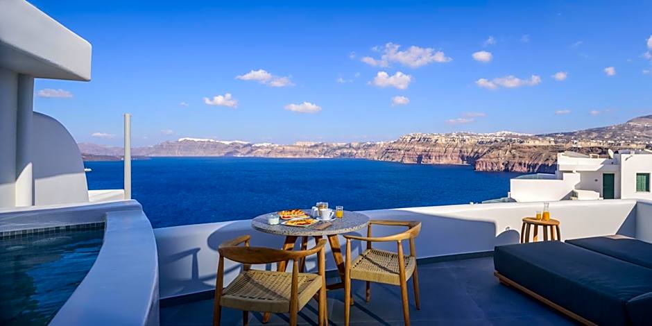 Neptune Luxury Suites