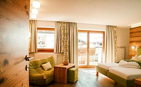 Junior Suite with Balcony