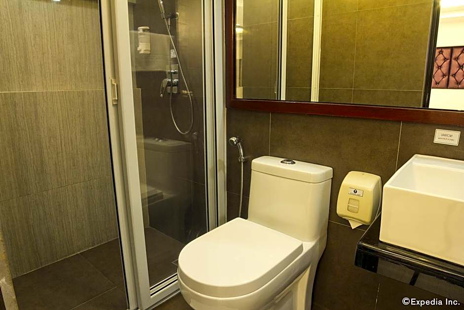 Victoria Court Las Pinas