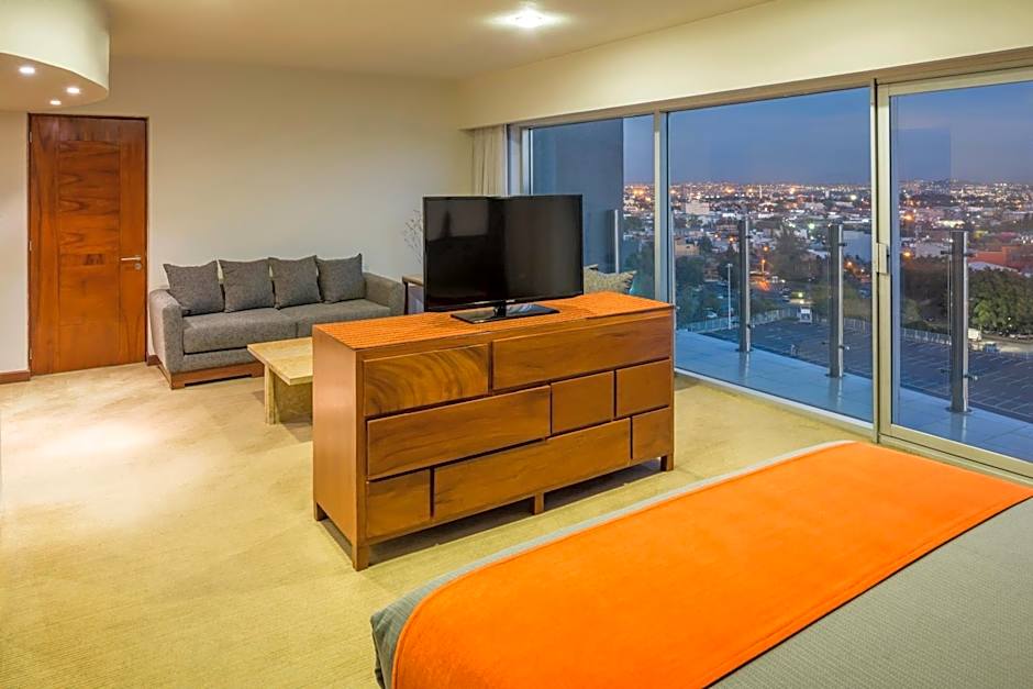 Real Inn Guadalajara Expo