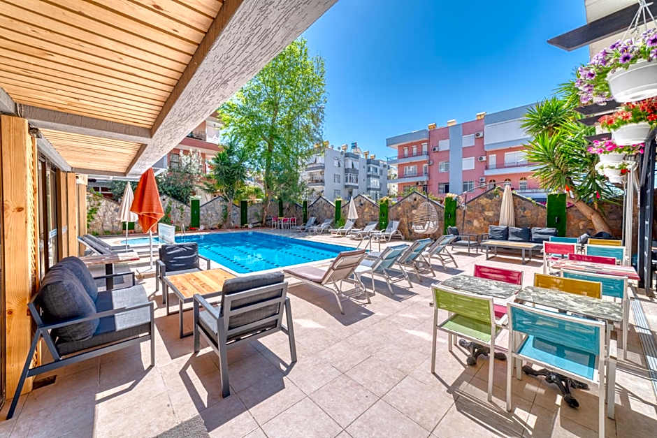 Kleopatra ICARIA Apart Hotel