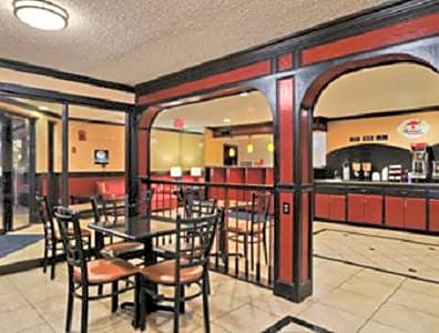 Super 8 by Wyndham Texarkana AR
