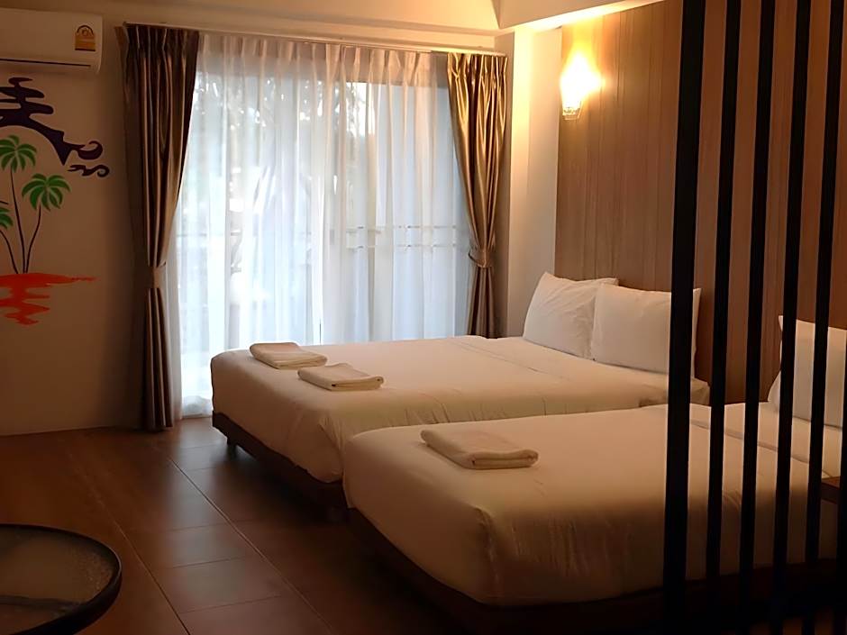 The Pride Hotel At Laemsing