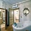 Navona Gallery Suites