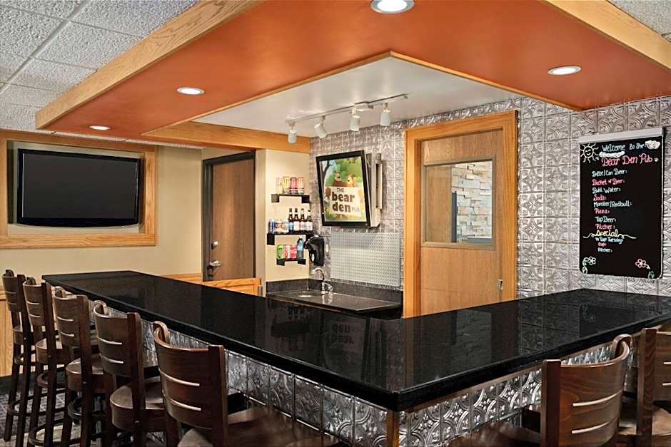 AmericInn by Wyndham Virginia
