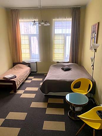 Standard Triple Room with Private Bathroom near the Room