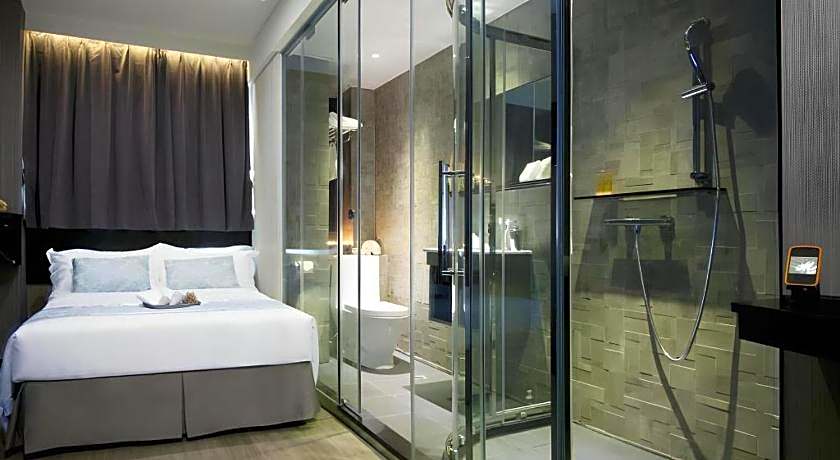 M1 North Point Hotel