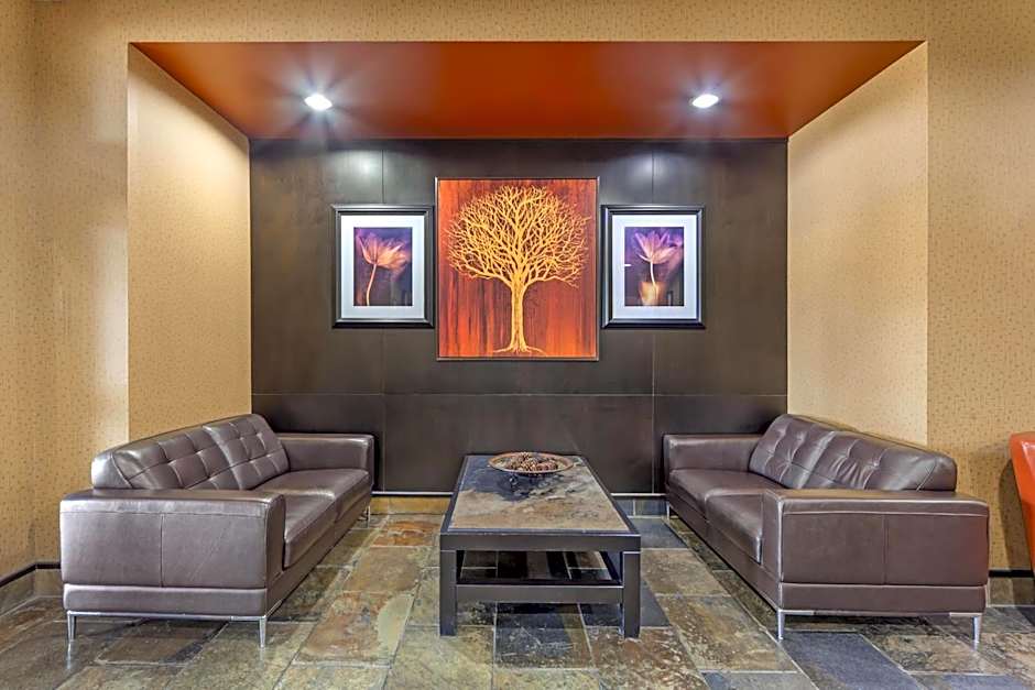 Best Western Bonnyville Inn & Suites