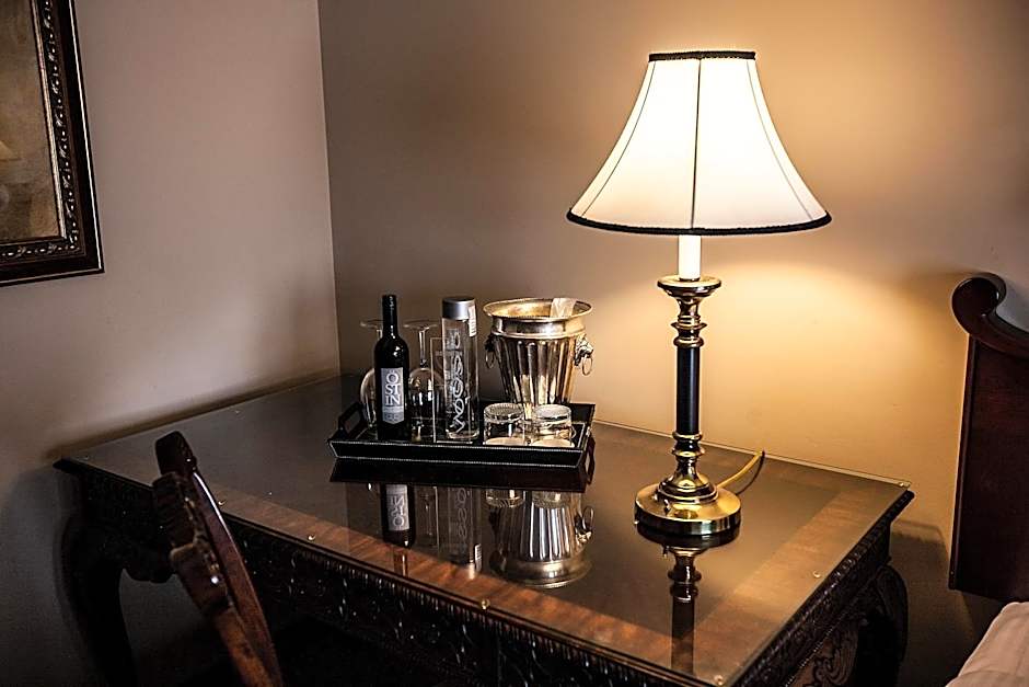 Old Stone Inn Boutique Hotel