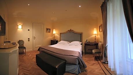Prestige Double or Twin Room with Private Garden