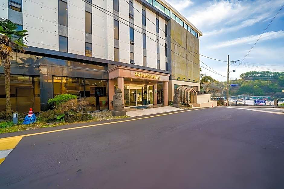 Chun Ji yeon Crystal Hotel