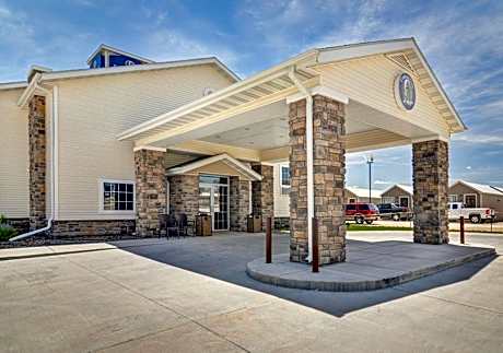 Cobblestone Inn & Suites - Big Lake