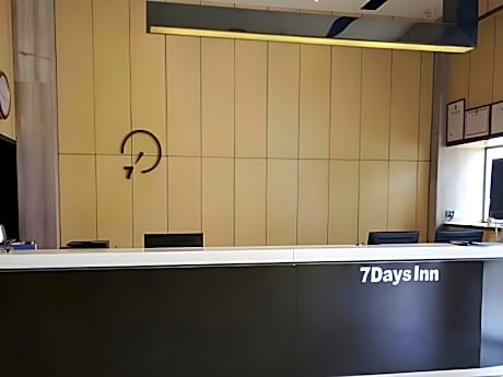 7 Days Inn Ji Xian Bao Wei Road Branch