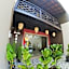 Link Hotel
