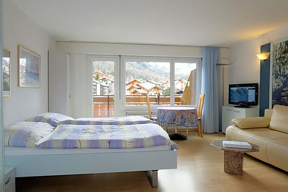 Artist Apartments & Hotel Garni