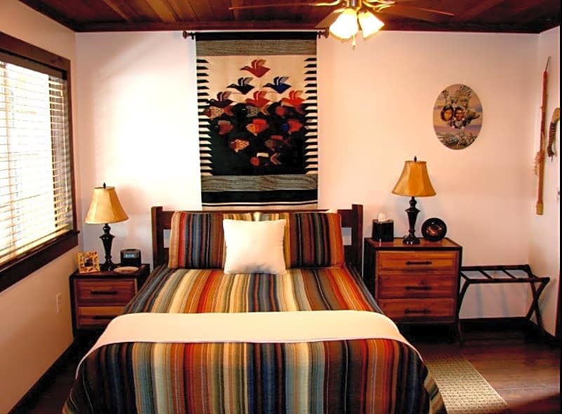 Heavenly Valley Lodge Bed & Breakfast