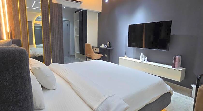 Blackwood Hotel