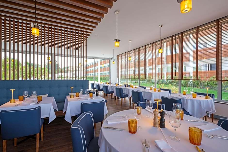 Malibu Foz Hotel - La Maison Younan