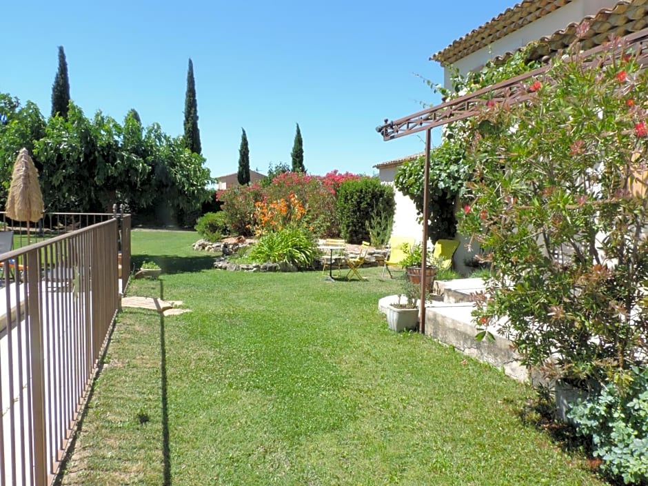 Chambres D'hotes Gite Le Fare Tchanque – Cavaillon, UT