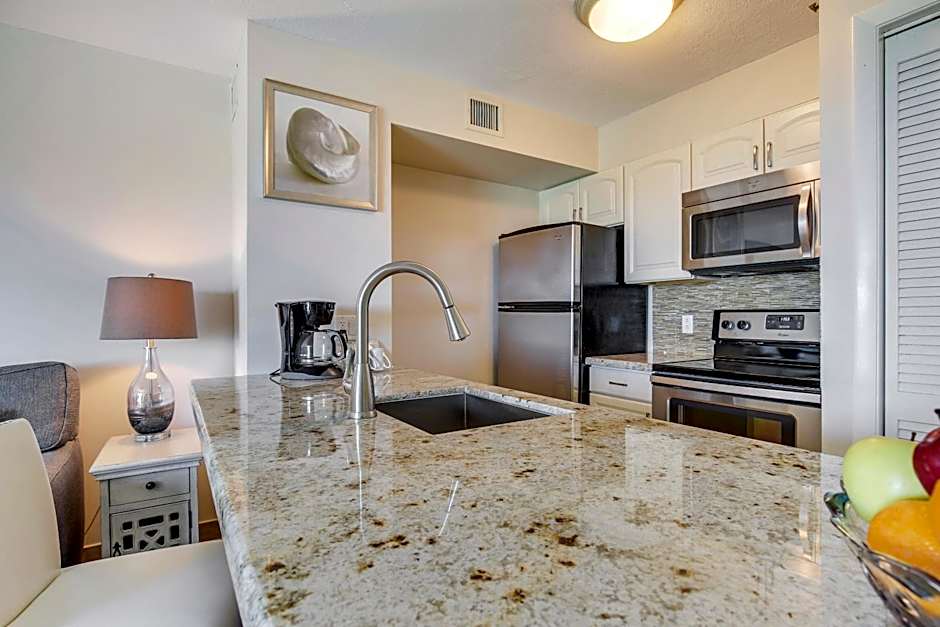 Ocean Pointe Suites at Key Largo