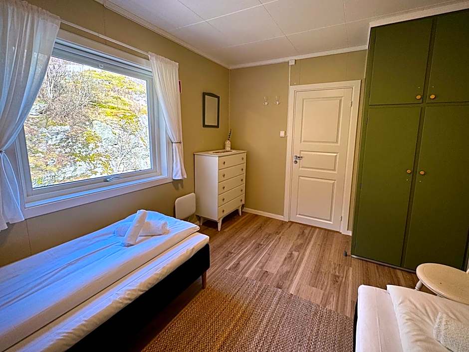 Svingen Guesthouse - Panoramic Fjord Views in Flåm