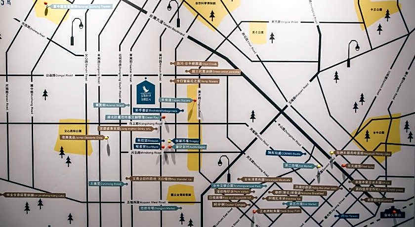 Stray Birds Taichung Hostel