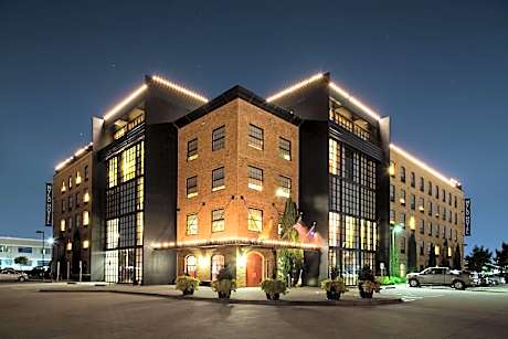 NYLO Dallas Plano Hotel, Tapestry Collection by Hilton