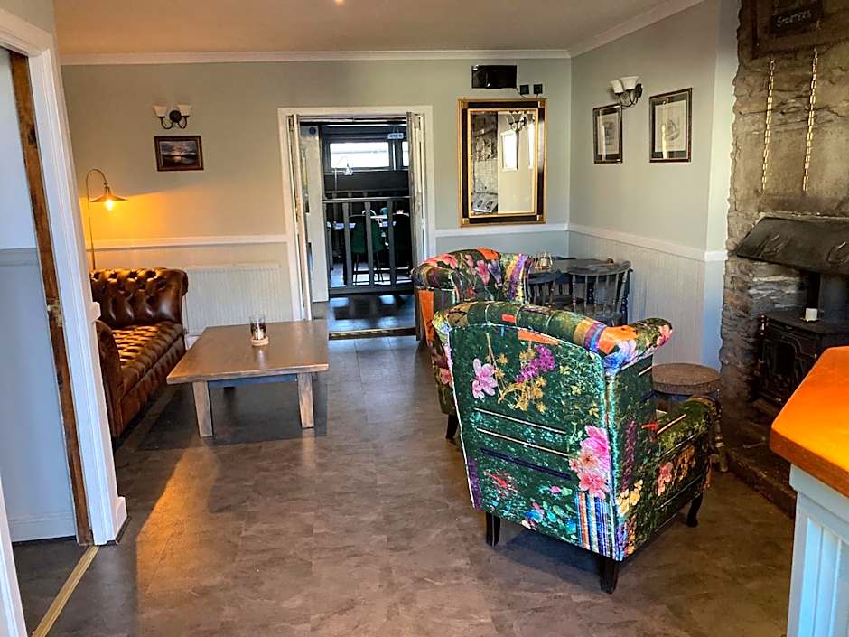The Horseshoe Inn