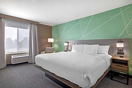 Comfort Inn & Suites Rochester South Mayo Clinic