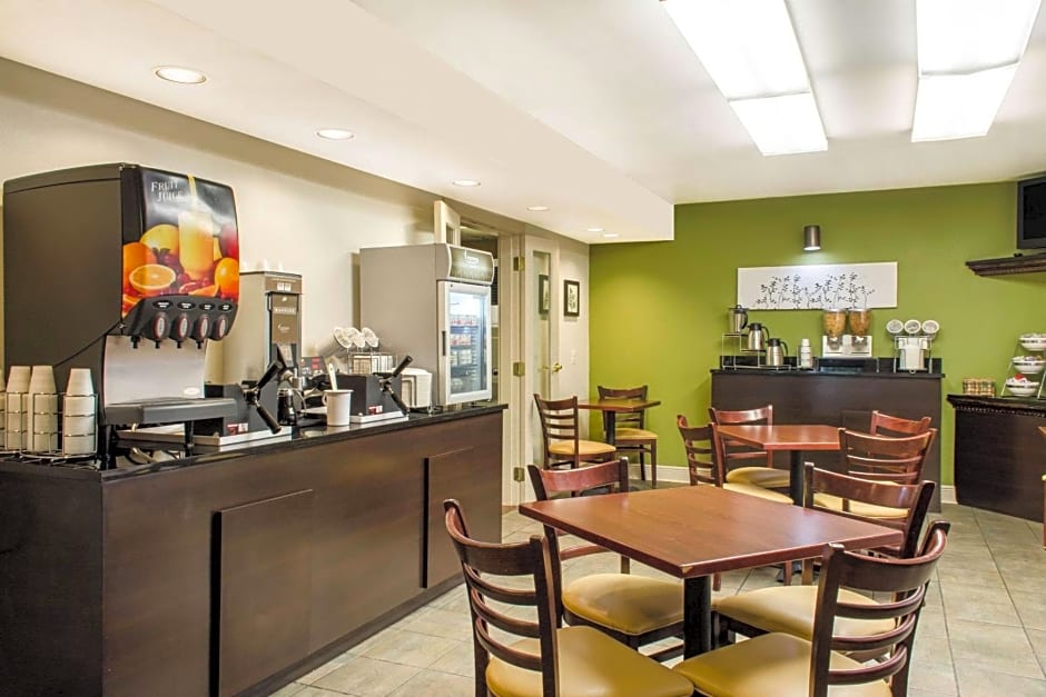 Sleep Inn & Suites Metairie