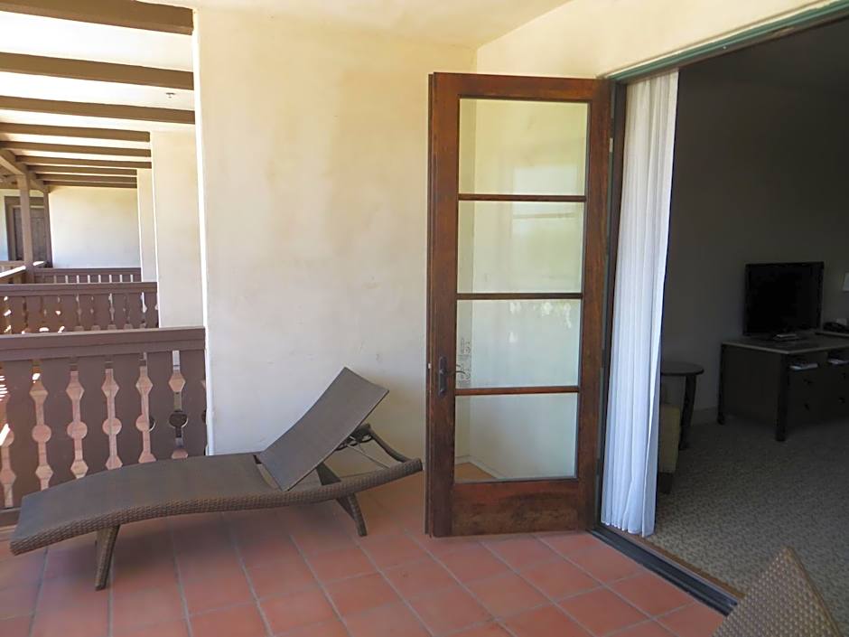Ponte Vineyard Inn
