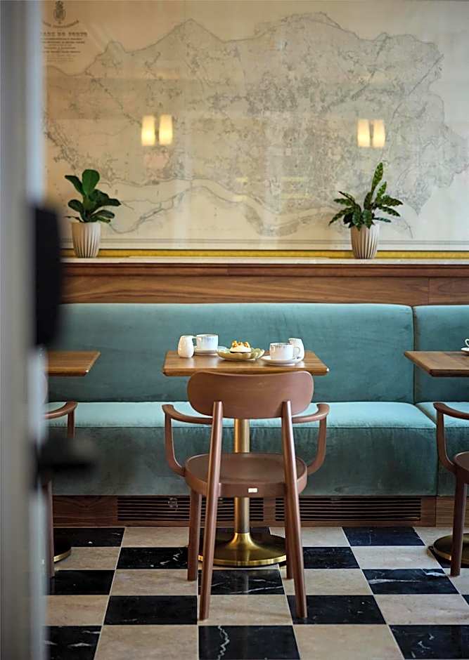 Duo Hotel Lisbon, Curio Collection by Hilton