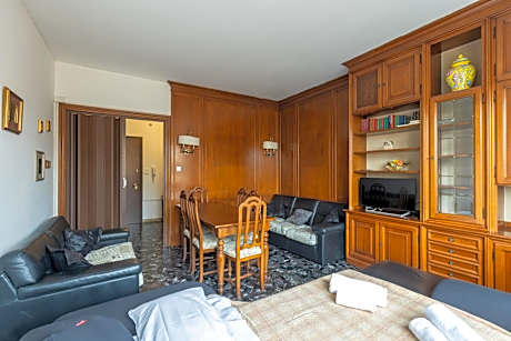 Montebello, Bologna by Short Holidays