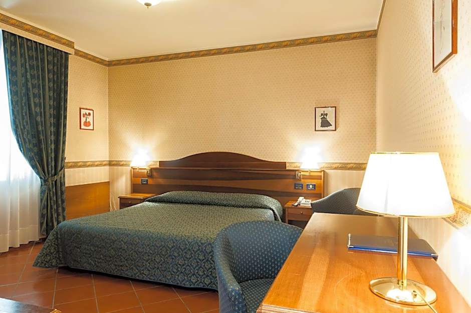 Ariotto Village Hotel