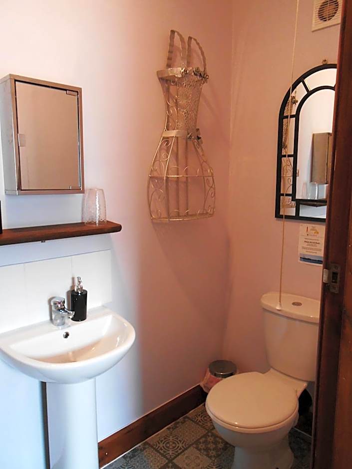 Shore Stay Guest House