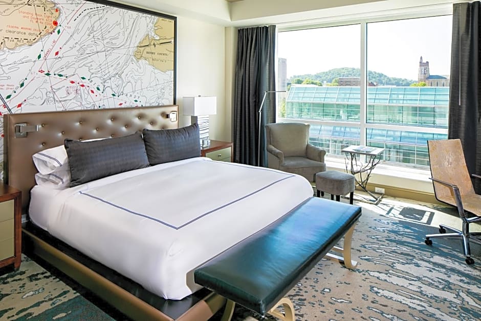 THE TENNESSEAN Personal Luxury Hotel