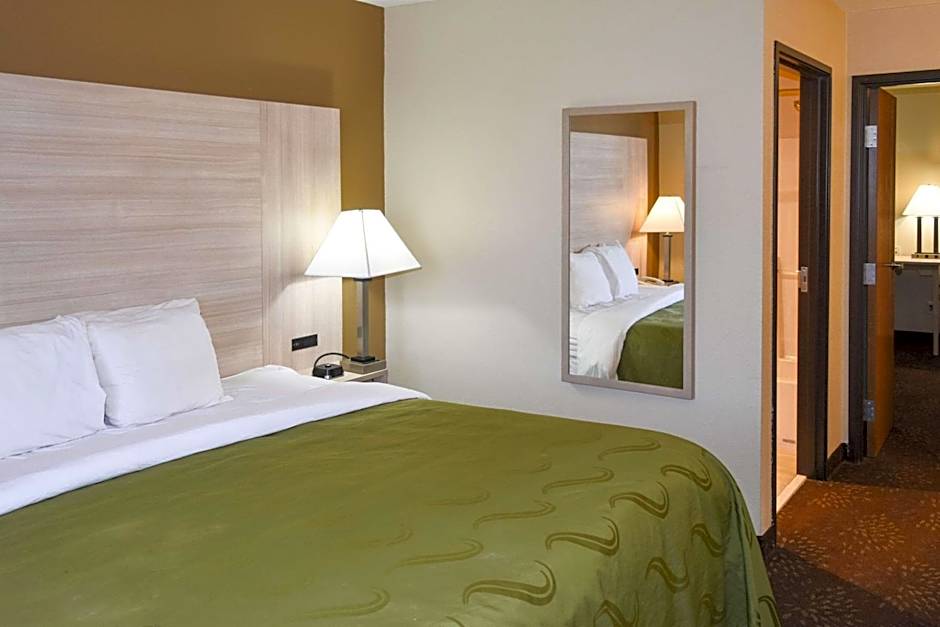 Quality Inn & Suites Brooks Louiville South