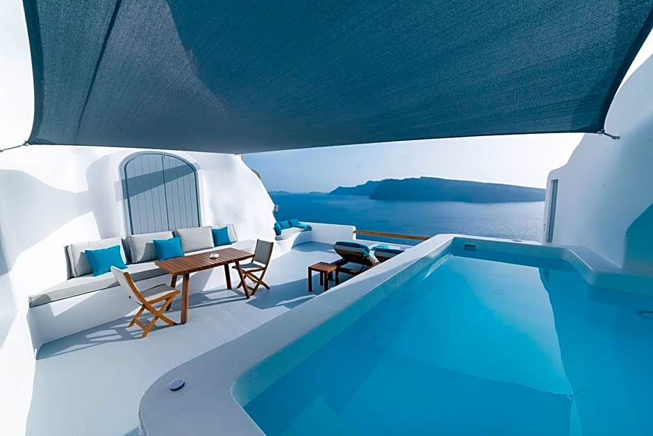 Photo 1 of 46 of Honeymoon Suite, Plunge Pool