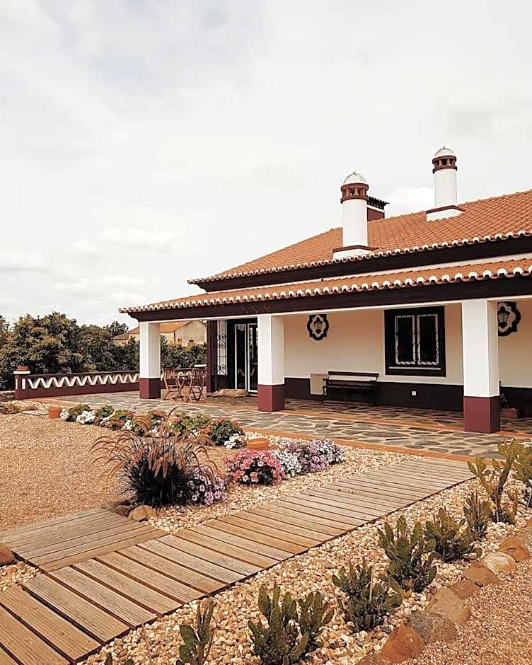 Monte da Floresta B&B