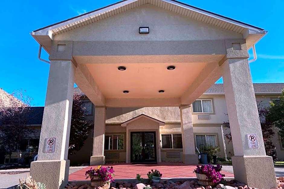 Wingate by Wyndham New Castle - Glenwood Springs