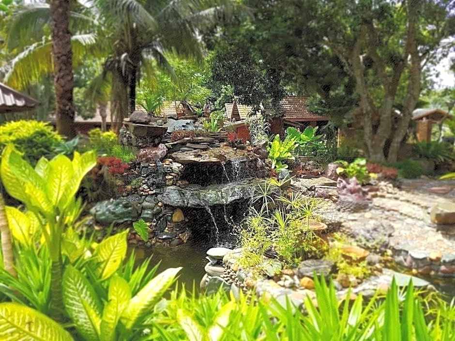 Baan Sakuna Hotel