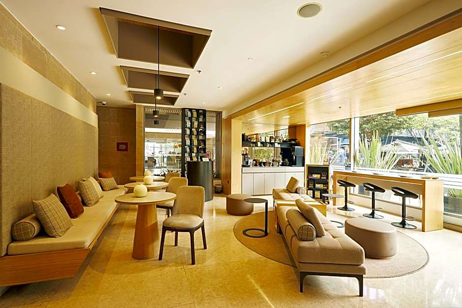 EK Hotel By Preferred Hotels Group