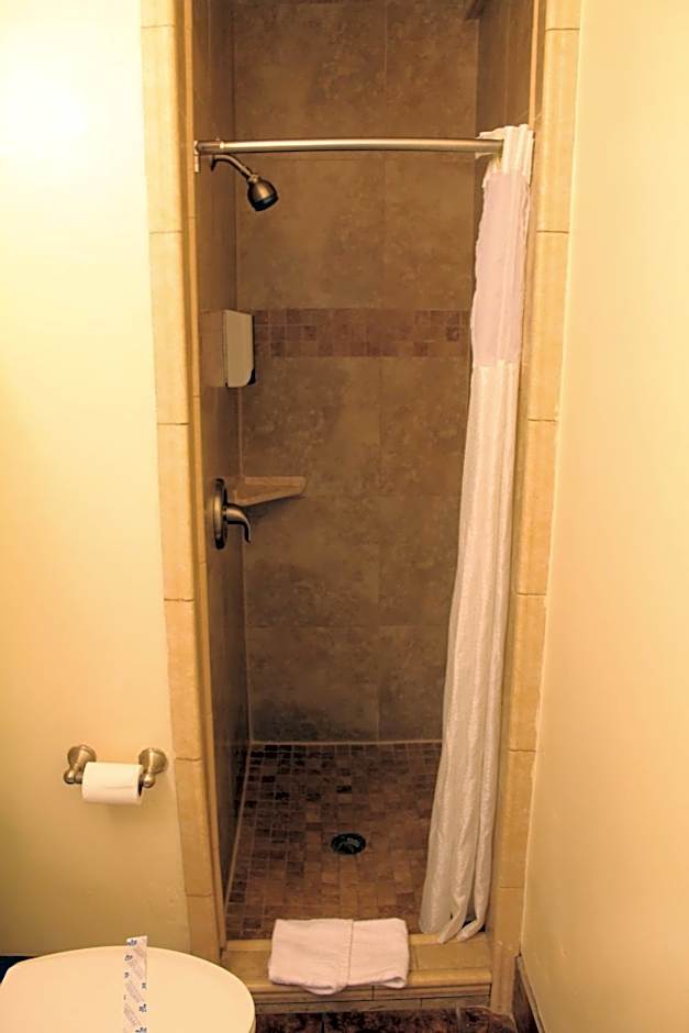 Riverside Inn & Suites Santa Cruz